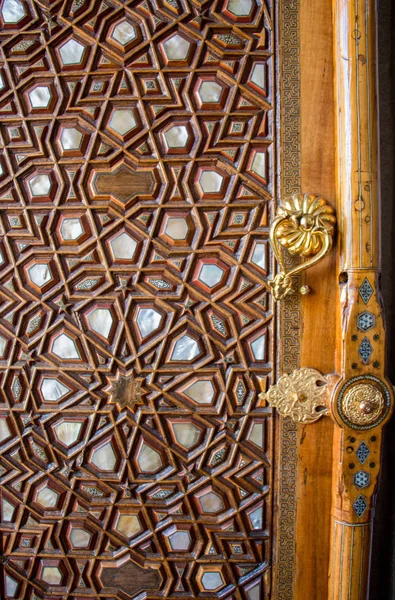 Art Turc Ottoman Avec Motifs Géométriques Sur Bois — Photo