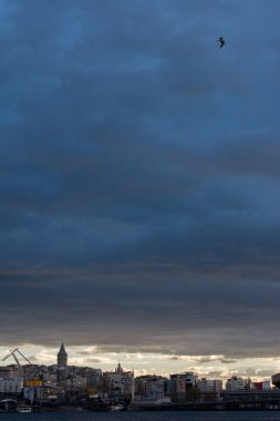 İstanbul 'da antik çağlardan kalma Galata Kulesi manzarası