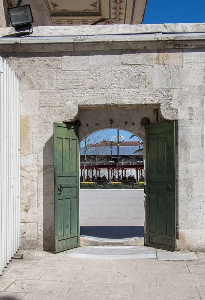 Exemple Architecture Porte Ottomane Felicity Entrée — Photo