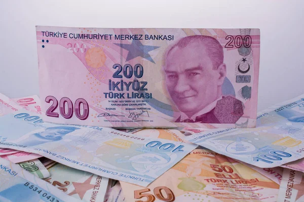 Billetes Turksh Lira Varios Colores Patrones Valores Sobre Fondo Blanco —  Fotos de Stock