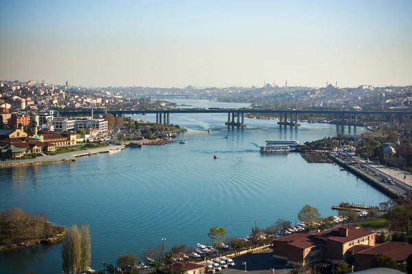 Ponte Eyup in Corno d'Oro in mostra, Istanbul, Turchia — Foto Stock