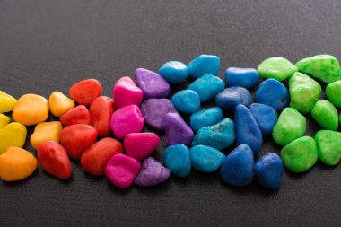 Renkli çakıl yığını taş arka plan olarak