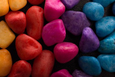 Renkli çakıl yığını taş arka plan olarak