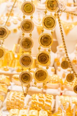 Üstün yetenek Türk altın bol 