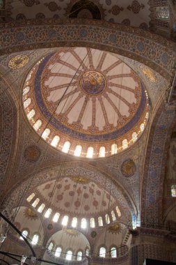 Osmanlı mimarisinde kubbe iç görünüş  