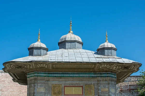 Bell'esempio di architettura ottomana turca — Foto Stock