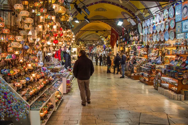 Visa av den Grand Bazaar i Istanbul — Stockfoto