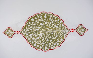 Osmanlı zamanının çiçek desenli örneği