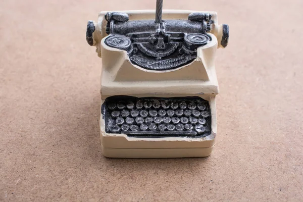 Retro syled tiny schrijfmachine model — Stockfoto
