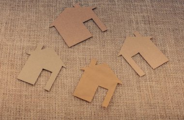 Ev şekli dışarı-in kağıt kesme 