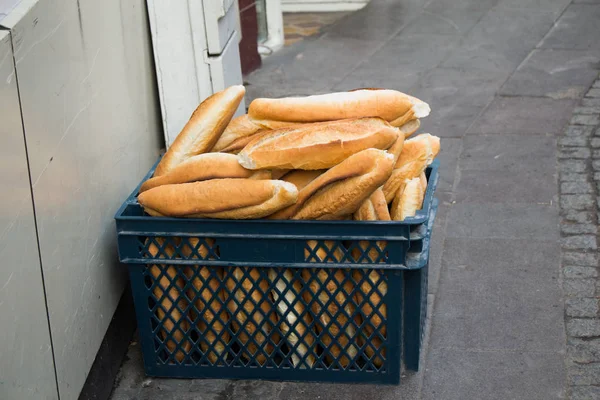 Traditionell turkisk stil gjort bröd — Stockfoto