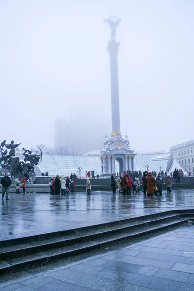 Monument de l'indépendance à Kiev — Photo