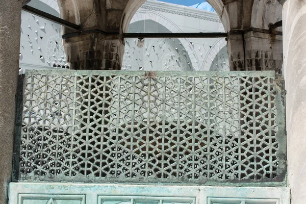 Example of Ottoman art patterns on metals — Stock Photo, Image