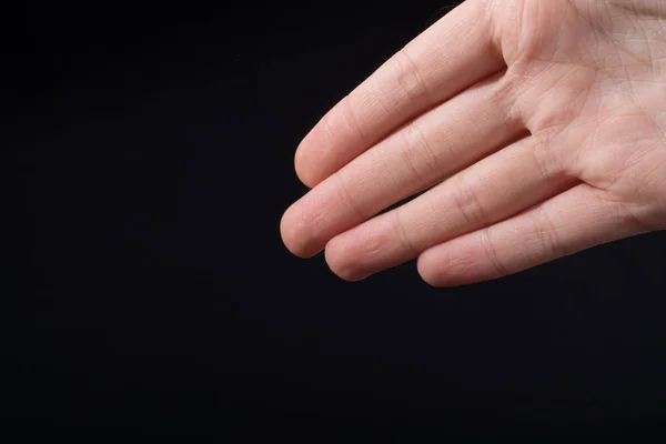 Dört parmak kısmen görünümünde görmüş bir insan eli ile — Stok fotoğraf