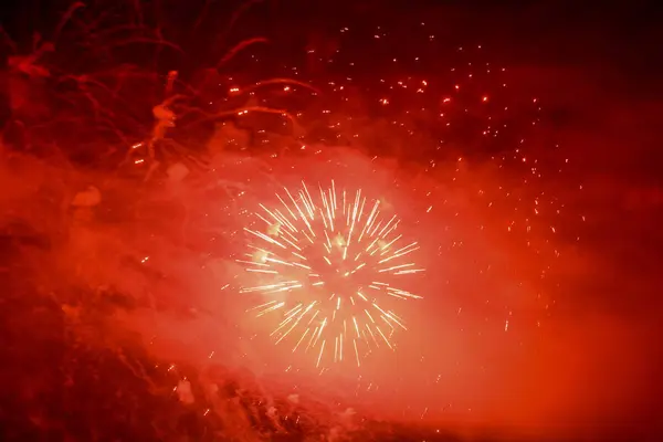 Festliche Farbe Feuerwerk Hintergrund — Stockfoto