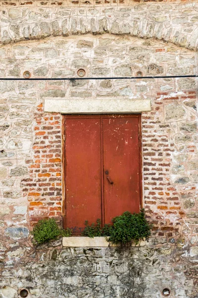 Türkische traditionelle Türarchitektur — Stockfoto