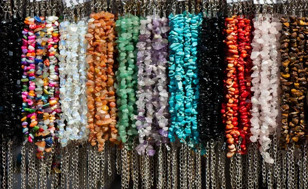 Perles de différentes couleurs — Photo