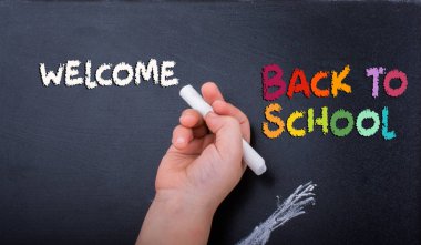 El Beyaz tebeşir ve kara tahta