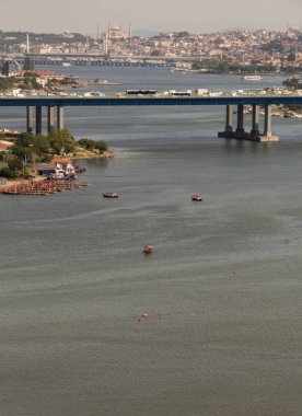 Eyüp köprüsünün Haliç ekranda, Istanbul, Türkiye