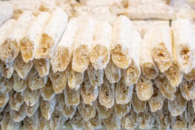 Geleneksel Türk Lokum şekeri ile kaplanmış yumuşak şekerler