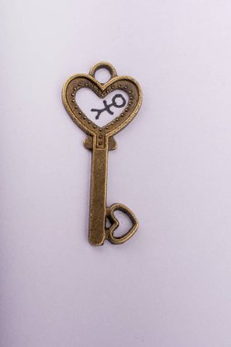 Ufacık bir değnek adam ve eğitim sözcüğü.