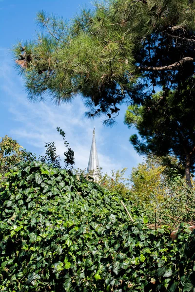 Minaret Muslimské Mešity Náboženství Islám Cestovní Ruch Pojmy — Stock fotografie