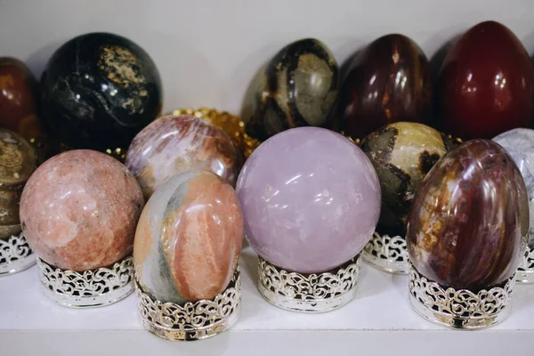 Ovos Mármore Coloridos Brilhantes Como Espécime Rocha Mineral Natural — Fotografia de Stock