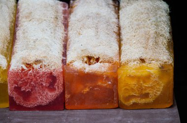 çok renkli çevre dostu saç ve vücut için sabun kalıpları