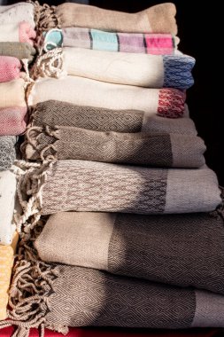 Hamam Pestemal peştamal olarak bilinen Türk Hamamı Havluları Yığını