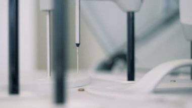 Özel ekipman hastane laboratuarında çalışıyor.