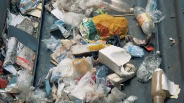 Satır, üstten görünüm hareketli plastik paketleri.