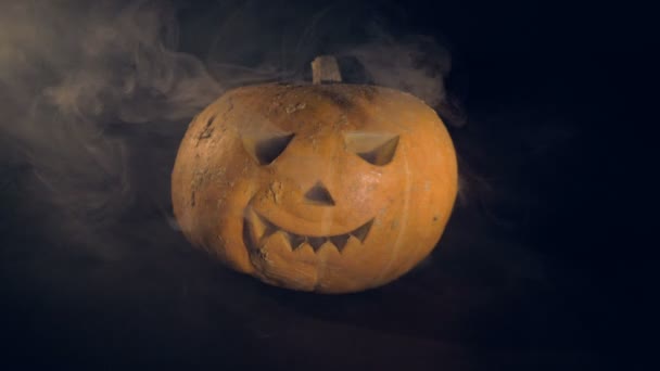Halloween-Dekorationen zum Feiern aus nächster Nähe. — Stockvideo
