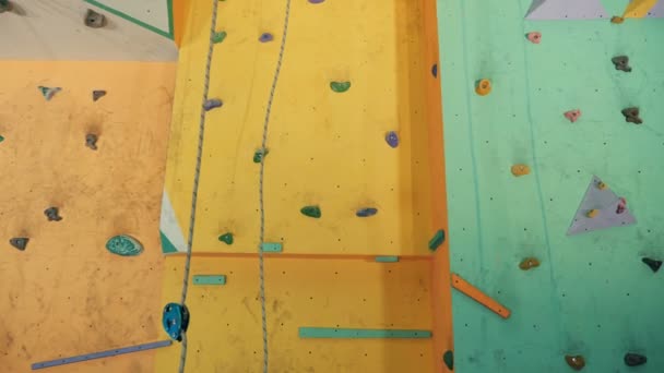 Artificial wall for climbing, close up. — Stock Video