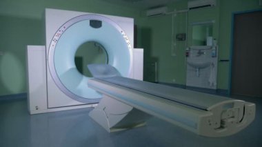 Bir odada tomografik bir makine yakın çekim.