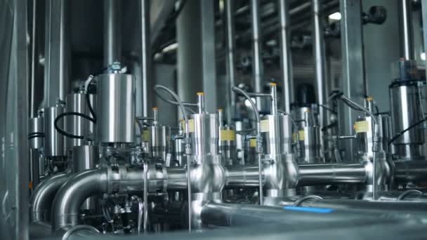 Destilleri Utrustning Tillverkad Metall Och Stål — Stockvideo