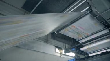 Endüstriyel makine kağıt resimli katı parçası yerini değiştirme