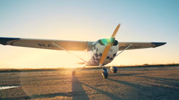 3 276 Small Plane Stock Videos Royalty Free Small Plane Footage Depositphotos