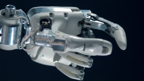 Moderne prothese werkt, bionic hand verplaatsen. — Stockvideo