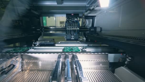 Automated machine assembling PCB, printed circuit board, circuit board, printed board, printed circuit — Stock Video