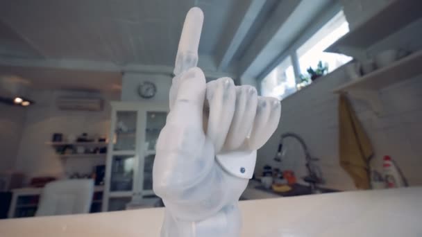 White prosthetic hand, close up. — Stock Video