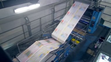 Taze basılı gazete Matbaa taşıma