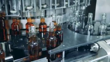 Alkol ile şişe dolum bir mekanizma ile Brewery ünitesi