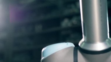 Hareket halindeki robot elemanlarının kapatılması