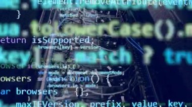 Sunucular ve bunların üzerinde görünen kodlanmış veriler