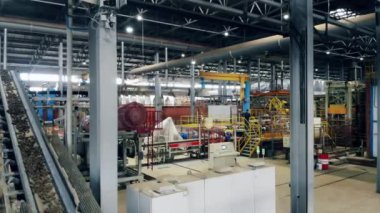 Bitki makineleri ezilmiş taşla çalışır.