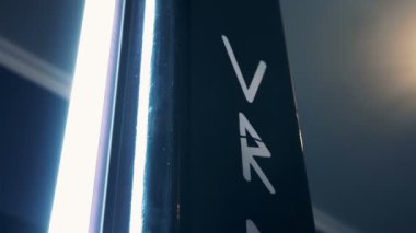 Ekipmanlı VR odası, kapatın..