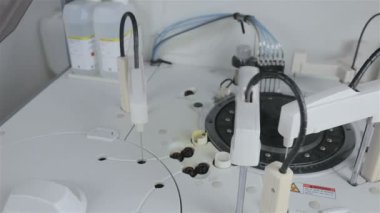 İlaç endüstrisi. İlaç üretim ve Laboratuvar Cihazları.