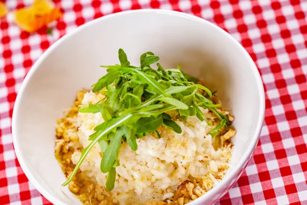 Risotto Gorgonzola Walnuts Arugula White Plate Close — Stock Photo, Image