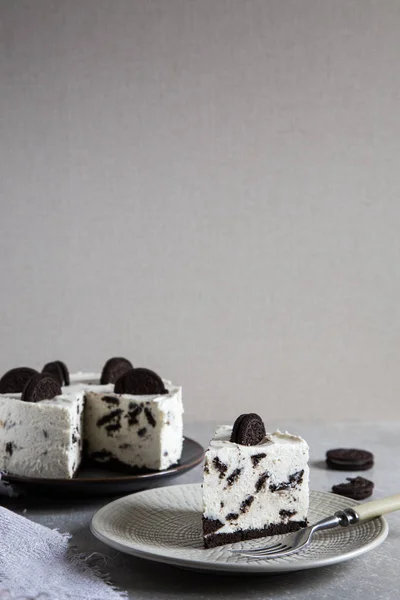 Çikolatalı kurabiye ile krem Hayır fırında cheesecake. Oreo bisküvi c