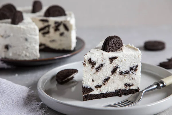 Çikolatalı kurabiye ile krem Hayır fırında cheesecake. Oreo bisküvi c